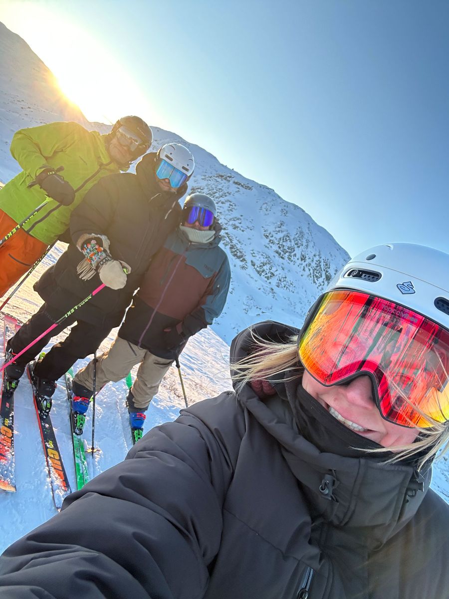 Clear with Light Red Mirror | VLT 83% | Replacement Lens